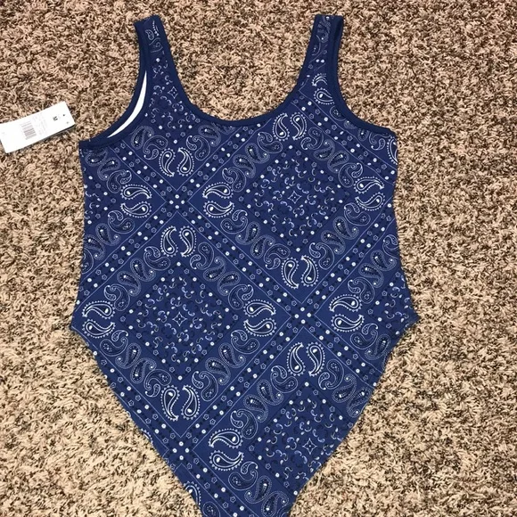 Western 🐠 Paisley Print Full Coverage Bodysuit Size Medium | NWT - Picture 2 of 3
